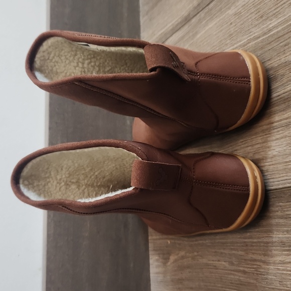 Vivobarefoot boots - Picture 2 of 4